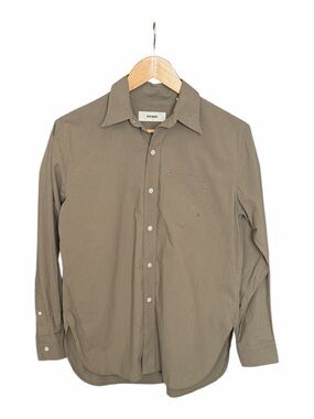 Buck Mason long sleeve button up shirt XS army green classic work casual preppy